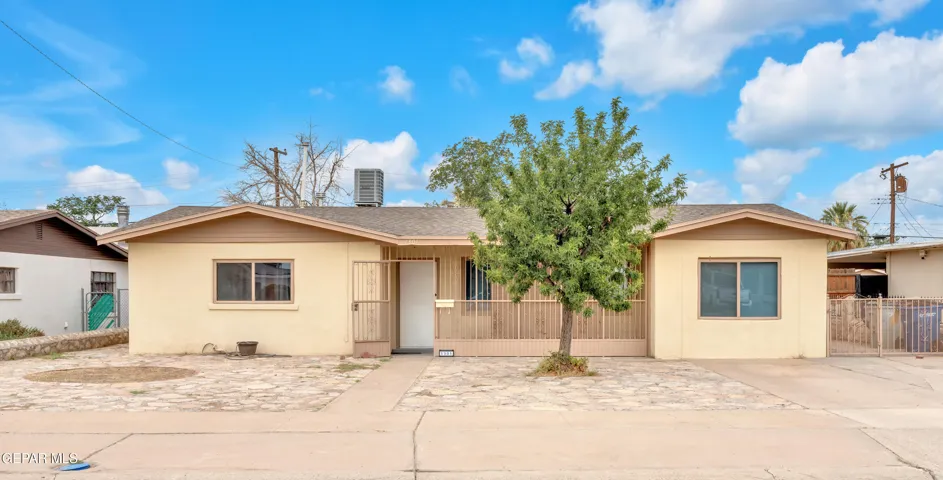 1301 Clausen Drive, El Paso, Texas 79925