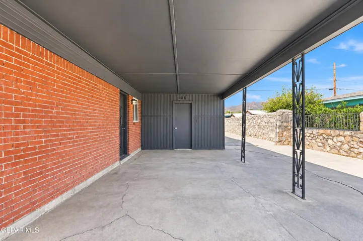 9123 Mount. Etna Drive, El Paso, Texas 79924