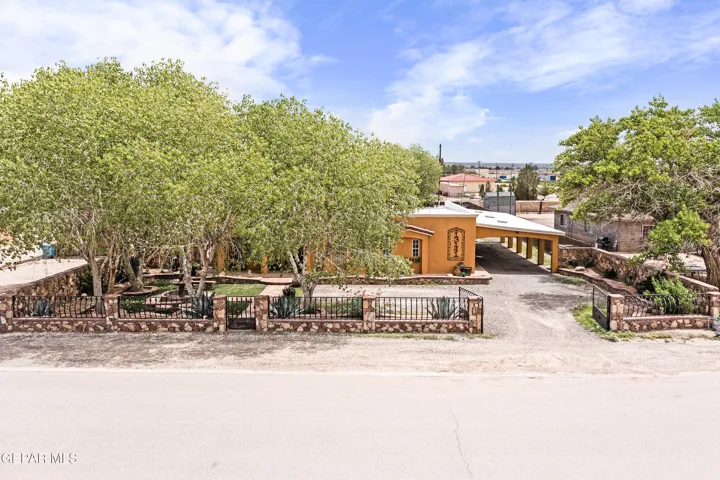 13141 Carmen Ginger Road, Clint, Texas 79836
