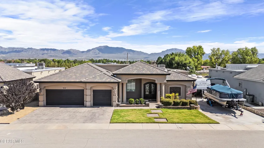 940 Aztec Dove Lane, El Paso, Texas 79932