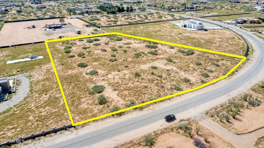 14102 Bradley Road, Clint, Texas 79938