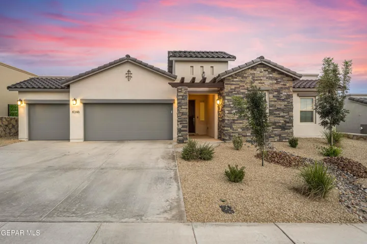 4346 Sage Springs Drive, Las Cruces, New Mexico 88011