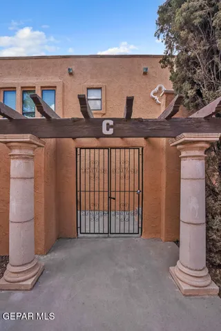 10604 Springwood Drive, El Paso, Texas 79935