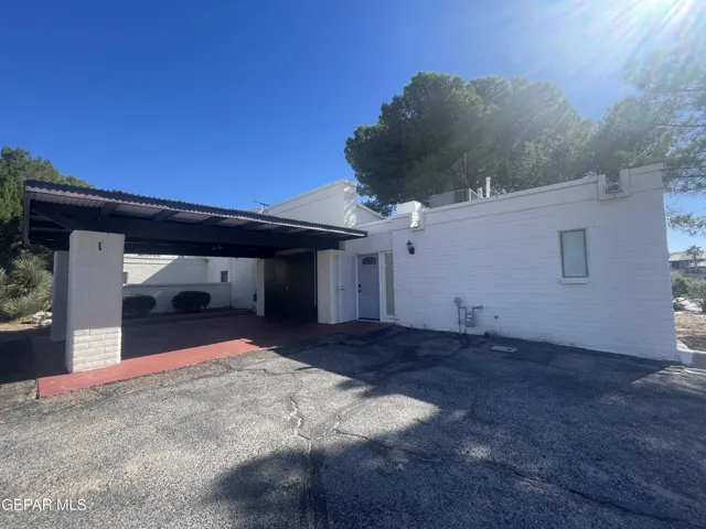 15000 Ashford Street, Horizon City, Texas 79928