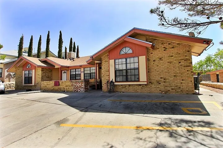 1380 Trudy Elaine Drive, El Paso, Texas 79936