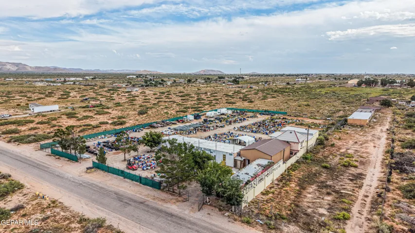 14572 Bradley Road, El Paso, Texas 79938
