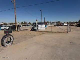 10871 Alameda, El Paso, Texas 79927