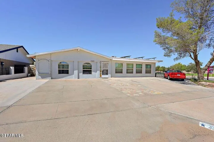 3369 Freeport Drive, El Paso, Texas 79935