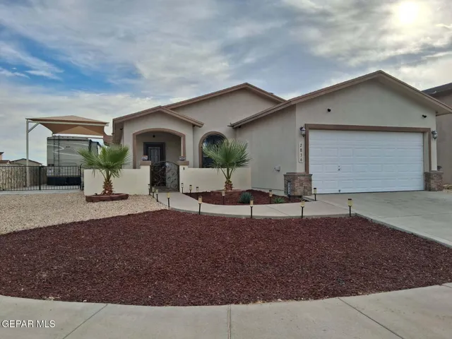 2836 Bear Rock Place, El Paso, Texas 79938