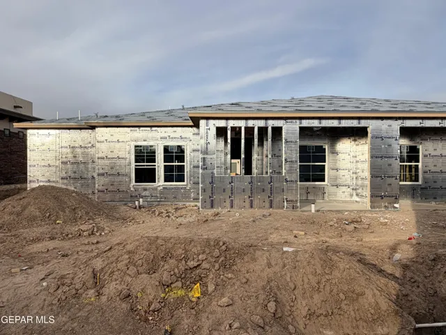 6433 Toivoa Place, El Paso, Texas 79932