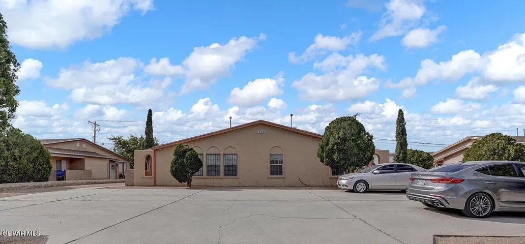 1909 Karen Sue Place B, El Paso, Texas 79936