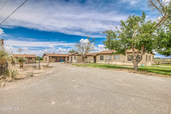 6540 Mcnutt Road, Anthony, New Mexico 88021