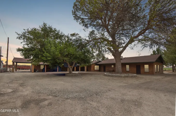 15368 Alameda Ave.