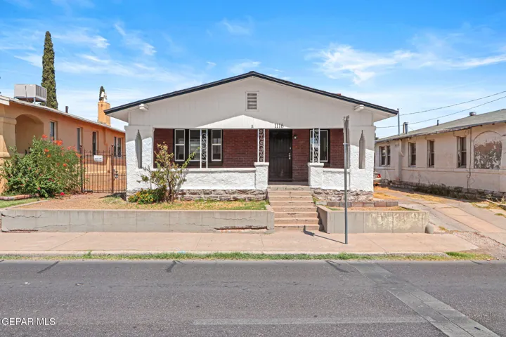1116 N Copia Street, El Paso, Texas 79903