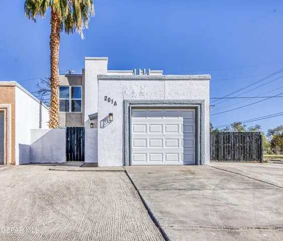 201 Mulberry Avenue A, El Paso, Texas 79932