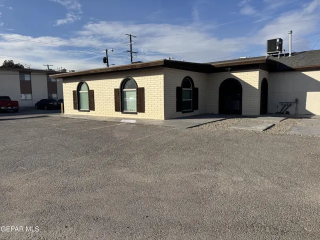6209 Airport Road, El Paso, Texas 79925