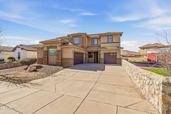 520 Gomez Road, El Paso, Texas 79932