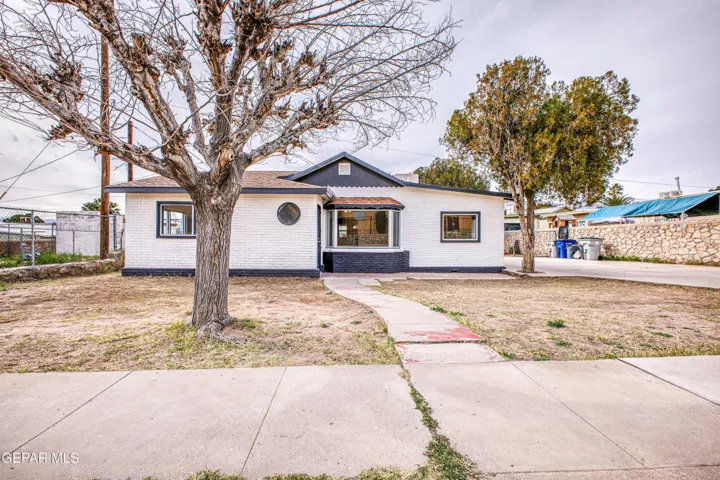 1111 Radford Street, El Paso, Texas 79903