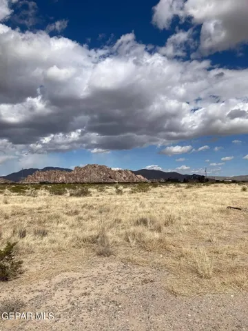 6898 Wagon Wheel Place, El Paso, Texas 79938