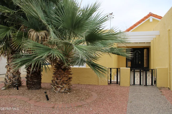 1743 Lomaland Drive, El Paso, Texas 79935