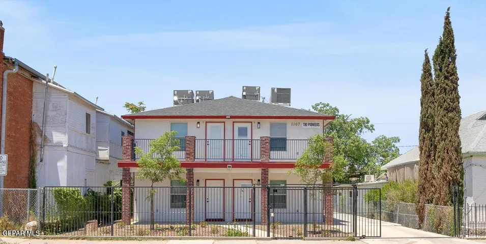 1107 Myrtle Avenue B, El Paso, Texas 79901