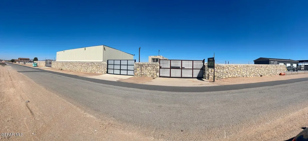 12851 Veta Rica Avenue, El Paso, Texas 79938
