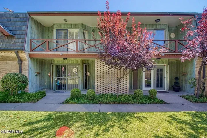 350 Thunderbird Drive 50, El Paso, Texas 79912