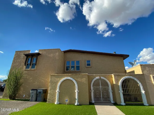 10601 Cuatro Vistas Drive B, El Paso, Texas 79935