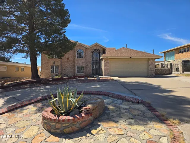 2504 Memphis Avenue, El Paso, Texas 79930