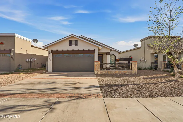 12764 Tre Maximiliano Avenue, El Paso, Texas 79938