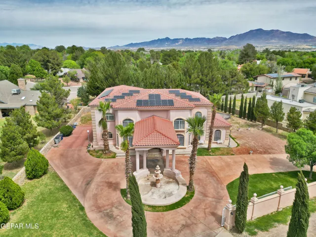 861 Country Club Road, El Paso, Texas 79932