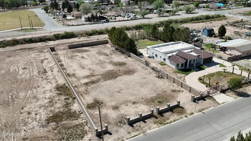 11740 Flor Del Rio Street, Socorro, Texas 79927