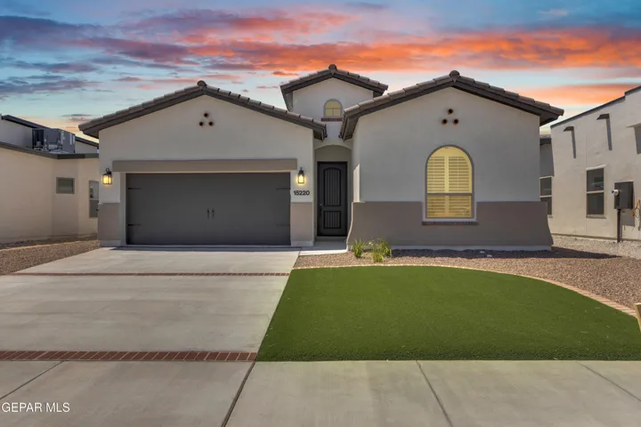 712 Cedarwood Avenue, El Paso, Texas 79928