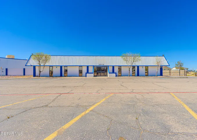 201 S Darrington Road B, Horizon City, Texas 79928