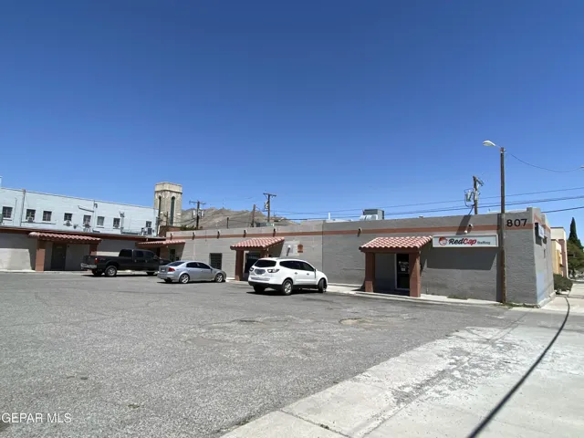 809 Yandell Drive, El Paso, Texas 79902
