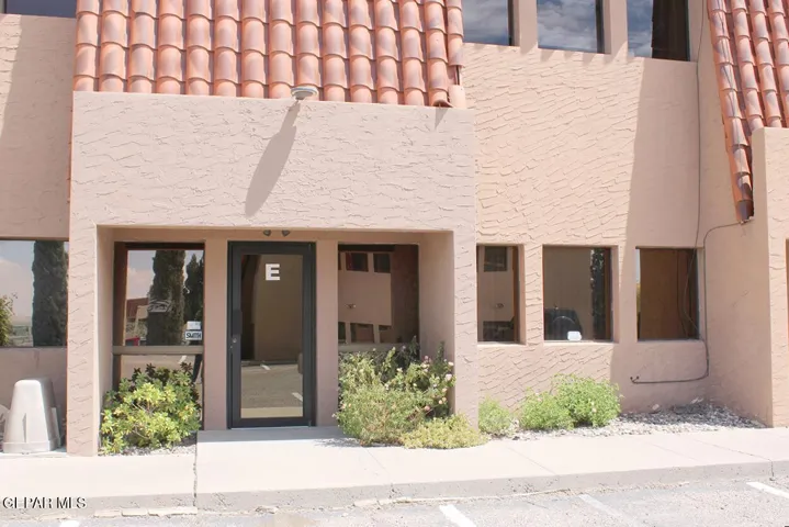 240 Thunderbird Drive Suite E, El Paso, Texas 79912