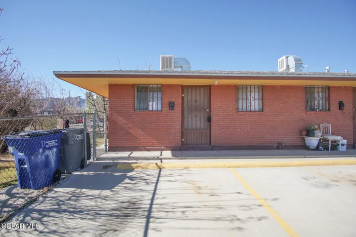 4031 Thomason Avenue 1, El Paso, Texas 79904