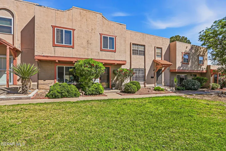 281 Maricopa Drive, El Paso, Texas 79912