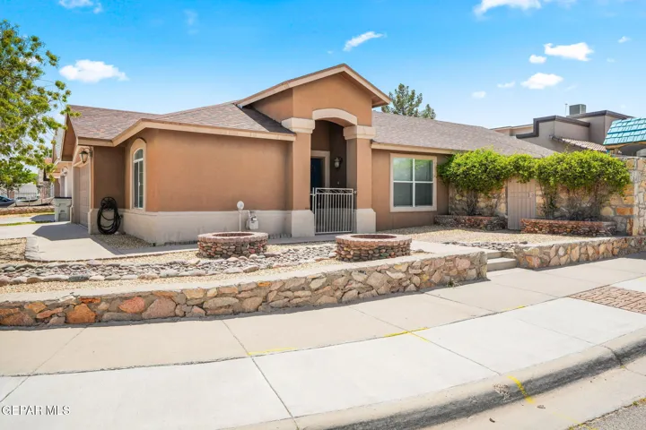 3617 Palm Grove Lane, El Paso, Texas 79936