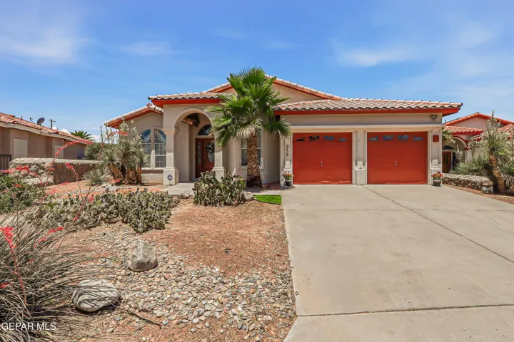 252 Avenue Mirador, Santa Teresa, New Mexico 88008