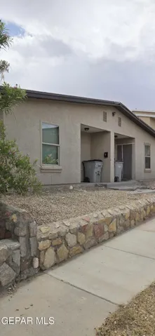 3328 Lincoln B, El Paso, Texas 79930