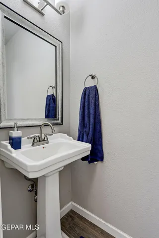 1170