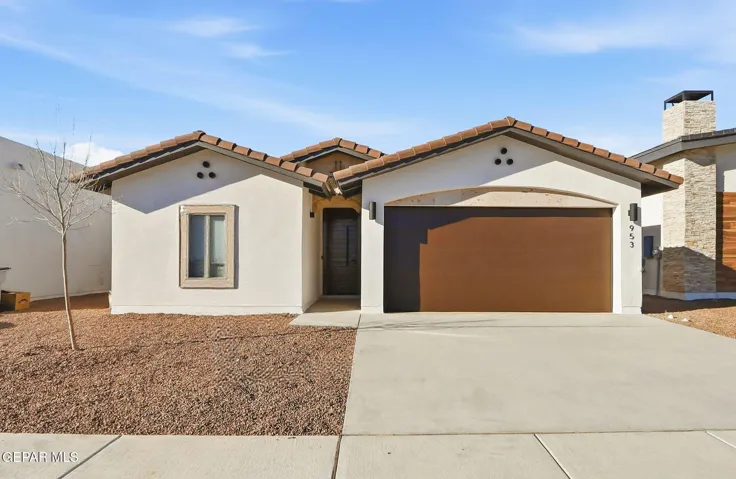 945 Ada Lane, El Paso, Texas 79932
