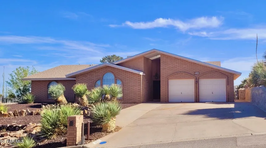 3104 Stone Edge Road, El Paso, Texas 79904