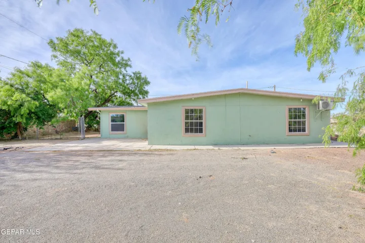 14360 Ray Juarez Place, Clint, Texas 79836