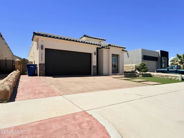 14266 John Scagno, El Paso, Texas 79938