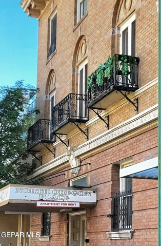North Oregon Place Apartments