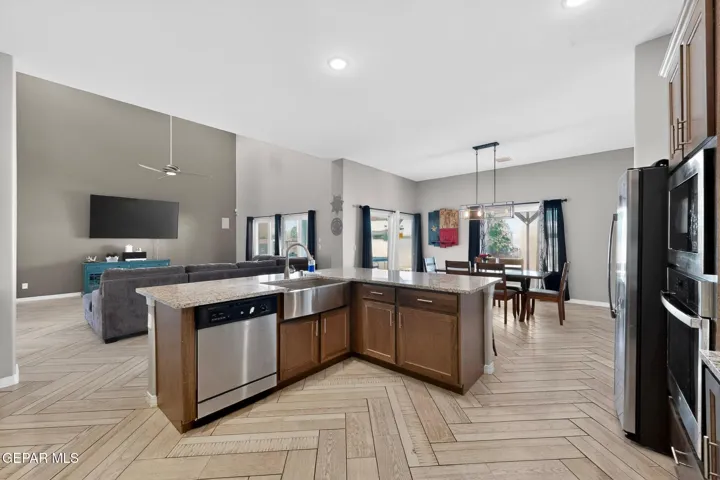1170