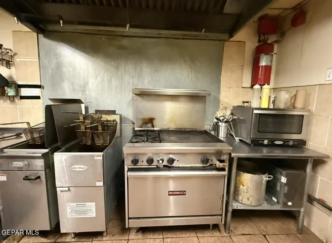 1170