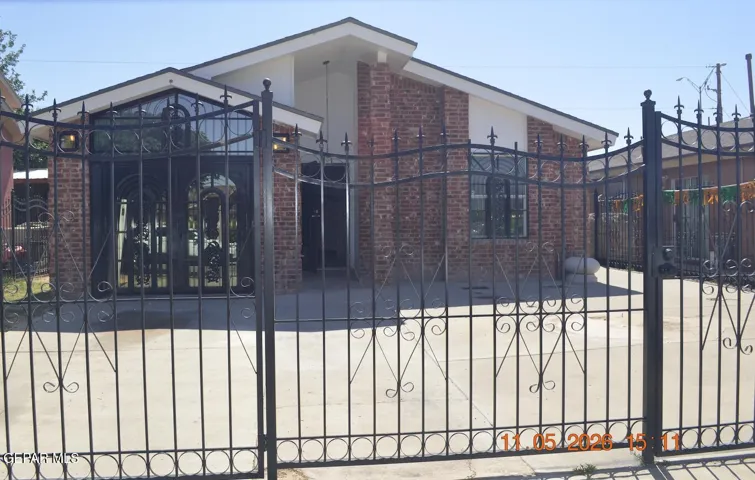 8665 Adriana Court, El Paso, Texas 79907